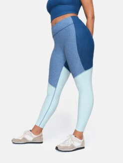 Warmup 7/8 Legging -Outdoor Voices Store 1 hero W701256 TXC DSA 7 8 Tri Tone Leggings Deep Sea Surf Aquamarine 0007
