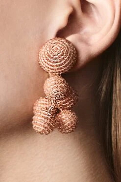 MINI COCONUTS EARRINGS - PETAL