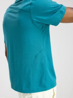 ThinkFast Jersey Shortsleeve 10 ThinkFast Jersey Shortsleeve -Outdoor Voices Store Look 18 3319 04ec431b aa86 4100 8ff0 1b25386f5a2f