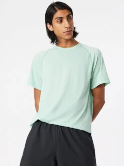 FastTrack Mesh Shortsleeve -Outdoor Voices Store M301453 SMS PAT Fast Track Shortsleeve Patina 059 8QLE9W2