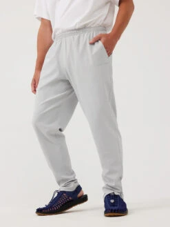 High Stride Pant 21 High Stride Pant -Outdoor Voices Store M701458 TWV COM High Stride Pant Comet 1111