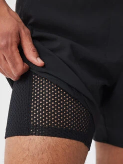 SolarCool 7" Beach Short -Outdoor Voices Store M701788 UPF BLK SolarCool 5in Short Black 086 1 f90d5880 4923 4f4b 8bc2 b126c2e14a8c