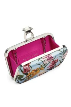 ON THE ROCKS CLUTCH - GLACIAL BLUE BLOSSOMS -Outdoor Voices Store SHOT 01 093 096 3884338b 26e9 46e1 a52c 3e13591bb0b3