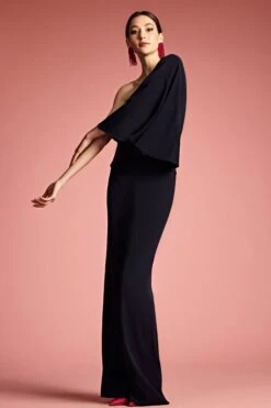 Morgan Top - Midnight 16 Morgan Top - Midnight -Outdoor Voices Store SHOT 15 145