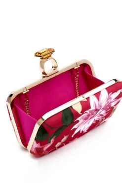 On The Rocks Clutch - Deep Pink Dahlia -Outdoor Voices Store SHOT 18 436