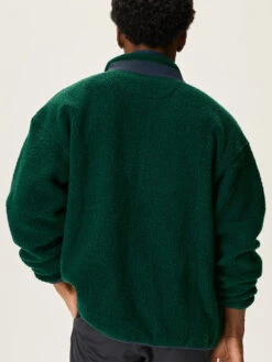 MegaFleece Full Zip 8 MegaFleece Full Zip -Outdoor Voices Store U802355 WNF CFN MegaFleece Full Zip Conifer Navy 070 EXP241012 M 178426e4 b3ed 4e3d 8da7 f589cb7c7885