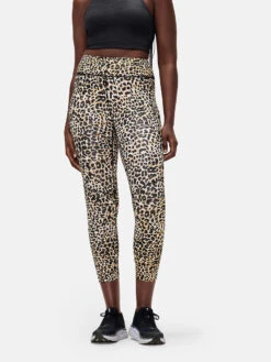 TechSweat™ 3/4 Legging 15 TechSweat™ 3/4 Legging -Outdoor Voices Store W101491 TSW LEO MoveFree34Legging Leopard 064 2b3eedb5 68ad 4ae7 99c5 396b937af2ec