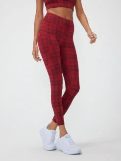 TechSweat™ 7/8 Legging 16 TechSweat™ 7/8 Legging -Outdoor Voices Store W101497 TSW PPL Move Free 7 8 Legging Pomegranate Plaid 064 BNH6wc5