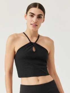 SuperForm™ Rib Halter -Outdoor Voices Store W201901 SFR BLK Rib Halter Black 2818 S76jWic