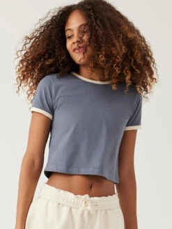 Ringer Shortsleeve -Outdoor Voices Store W301912 PMC WLV Ringer Shortsleeve Whale Vanila ELAH 0779 MPsj6cS