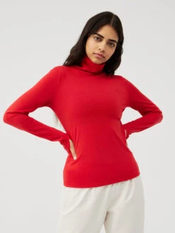 Merino Wool Turtleneck -Outdoor Voices Store W302045 MNW SWY Merino Wool Turtleneck Strawberry 062 cdbYhQI
