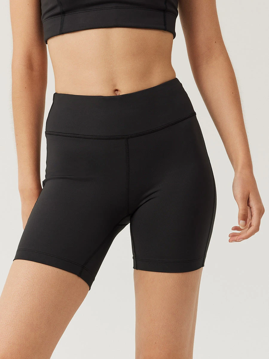 TechSweat™ 6" Short 3 TechSweat™ 6" Short