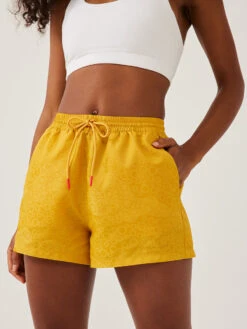 GeoShine 2.5" Short 11 GeoShine 2.5" Short -Outdoor Voices Store W701800 MSJ GDF City Sport 2.5in Short Goldfinch 074 rcmVxxW